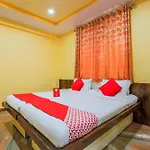 Collection O 14779 Meera Motels & Residency