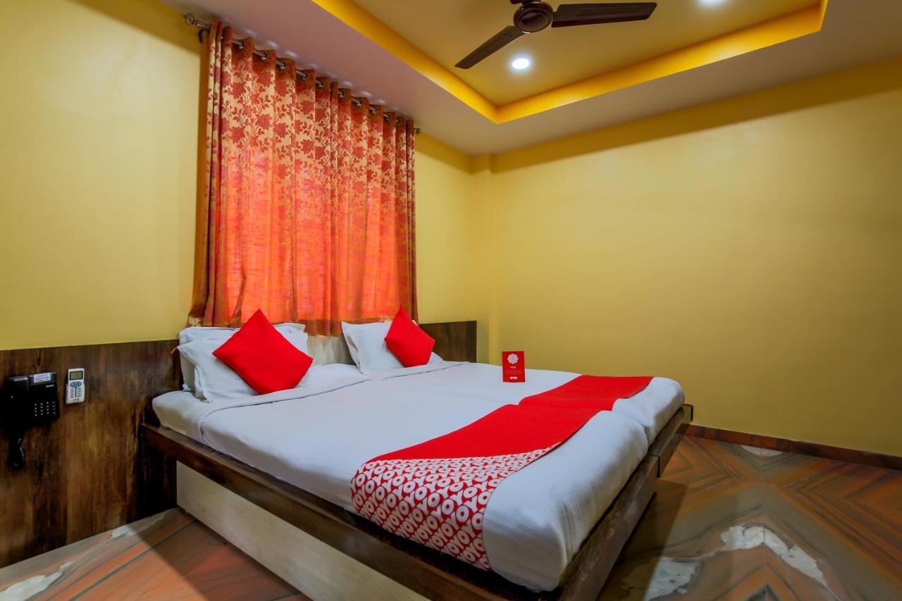 Hotel Collection O 14779 Meera & Residency 3*