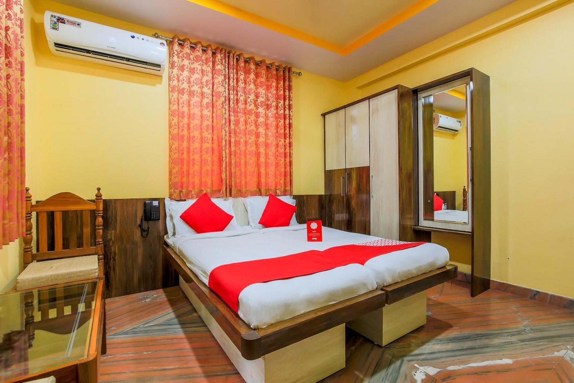 Collection O 14779 Meera & Residency Hotel