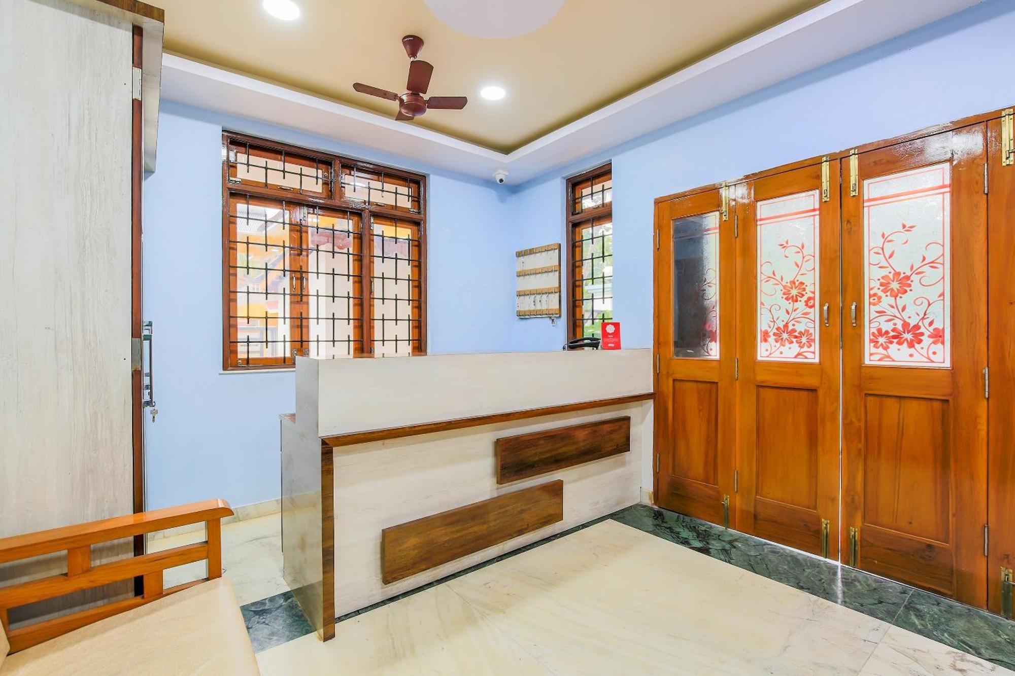 Collection O 14779 Meera & Residency Hotel