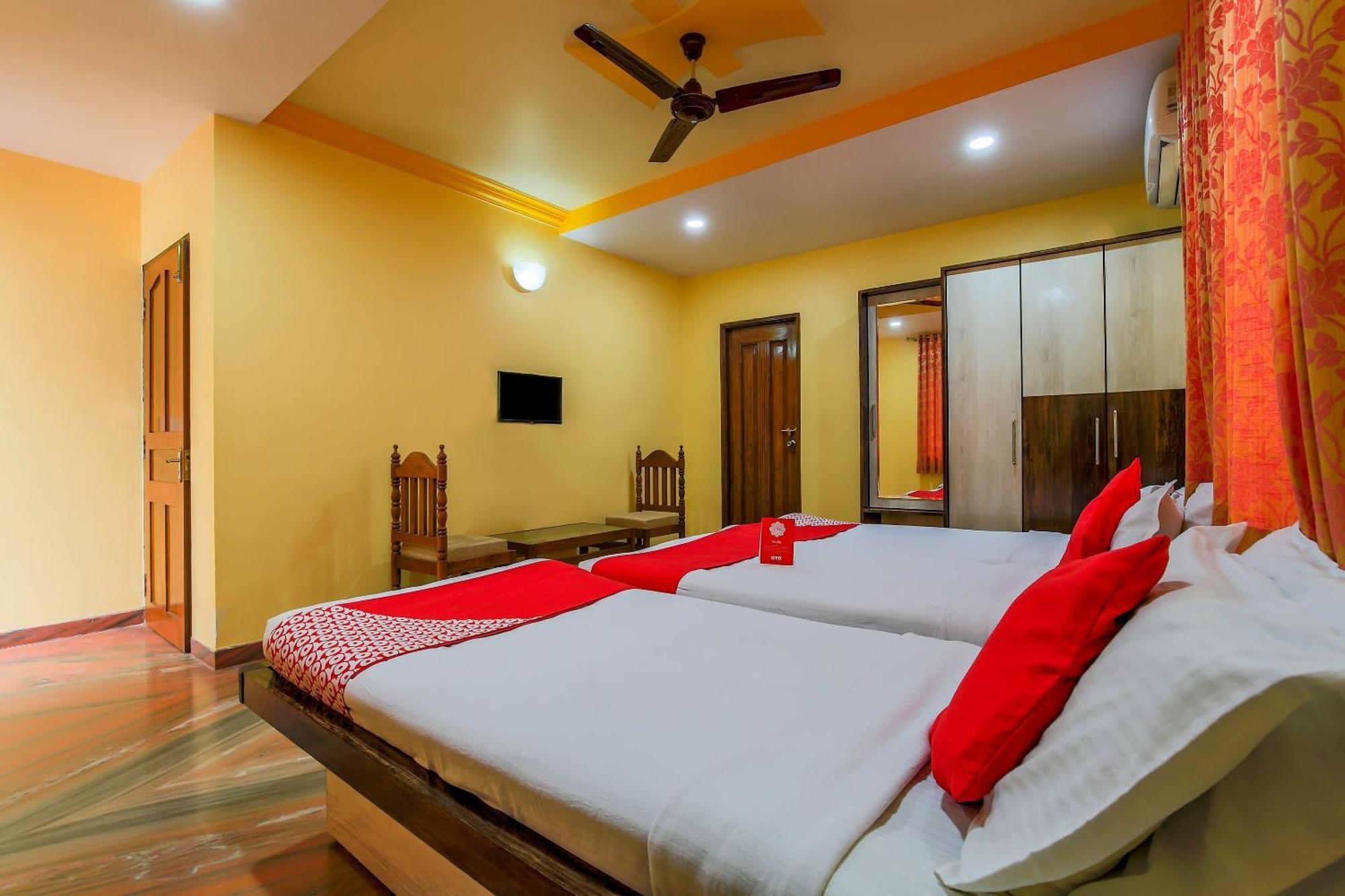 Collection O 14779 Meera & Residency Hotel Colva